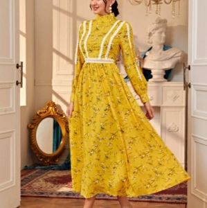 New Mock Neck Guipure Lace Floral Dress